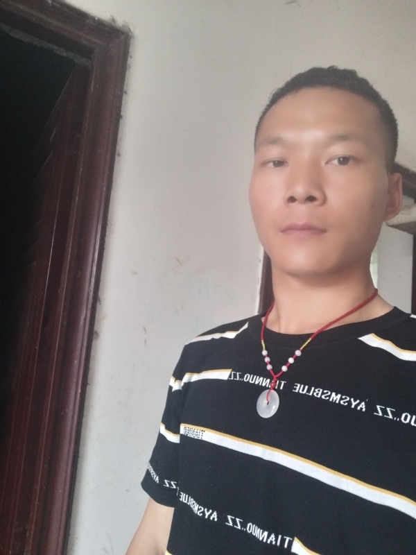 爱，请深爱的第一张照片--德阳残疾人相亲网